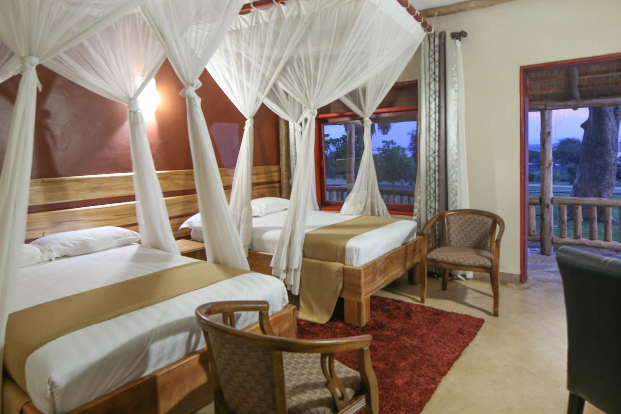 Pakuba Safari Lodge Nwoya Extérieur photo